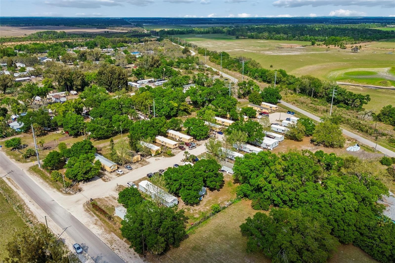 Image 19 of 34 For 610 Railroad Street