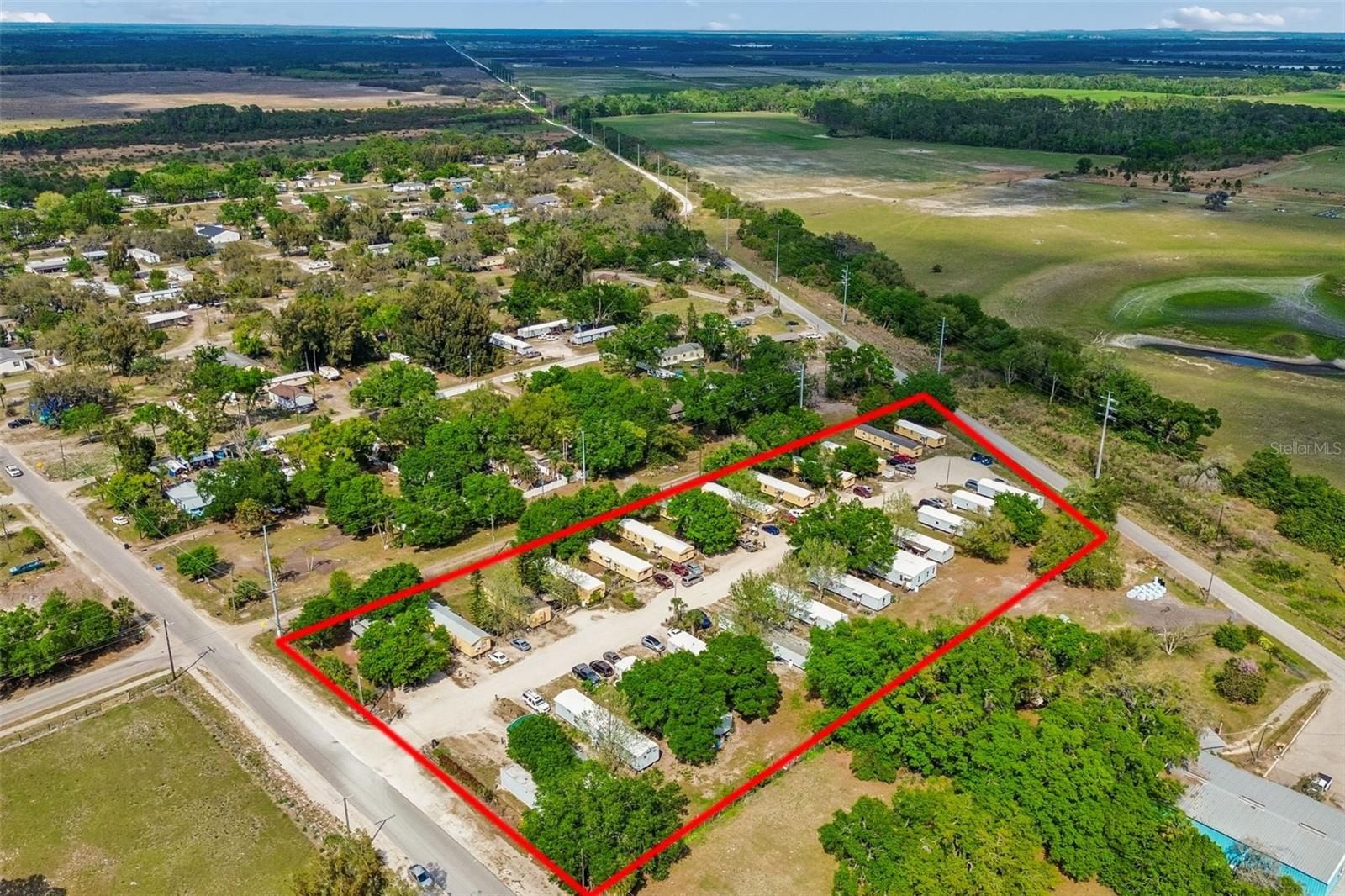 Image 6 of 34 For 610 Railroad Street