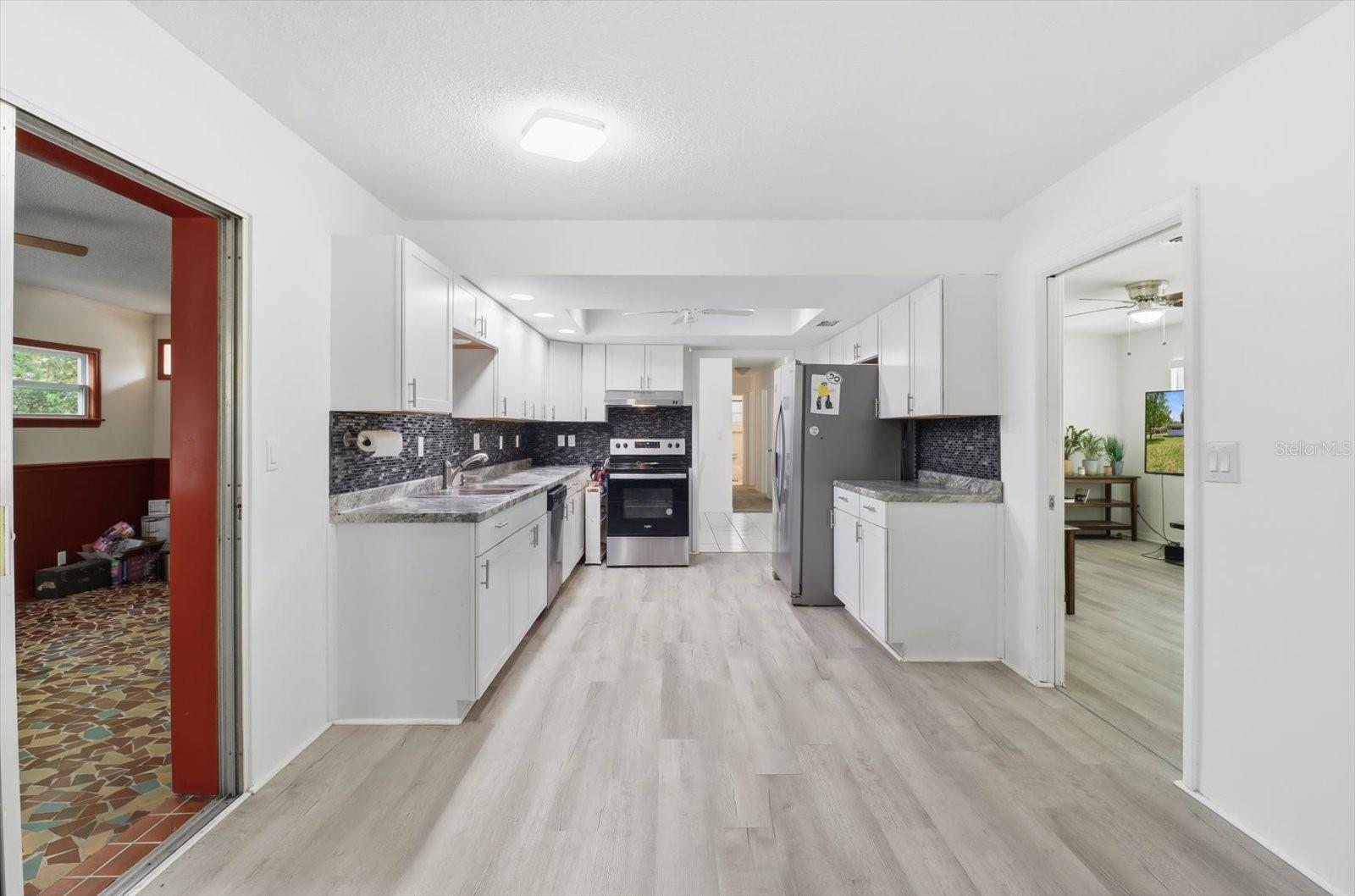 Image 23 of 75 For 24576 Falcon Avenue