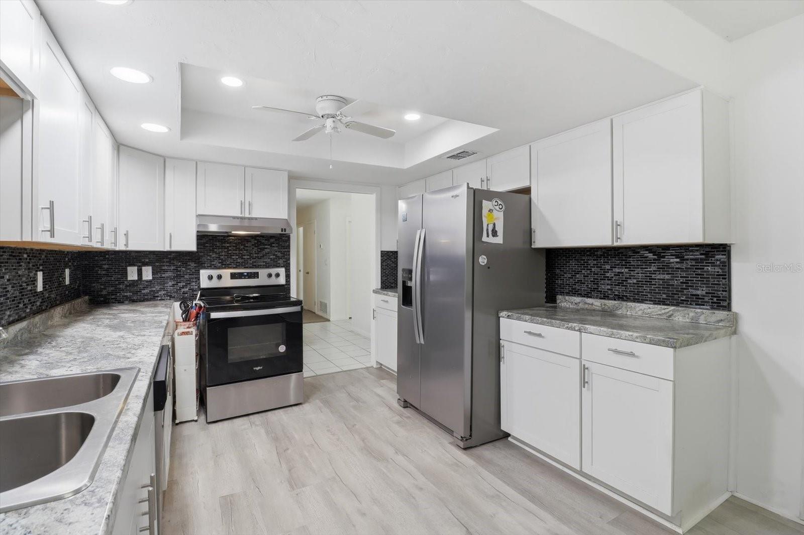 Image 24 of 75 For 24576 Falcon Avenue