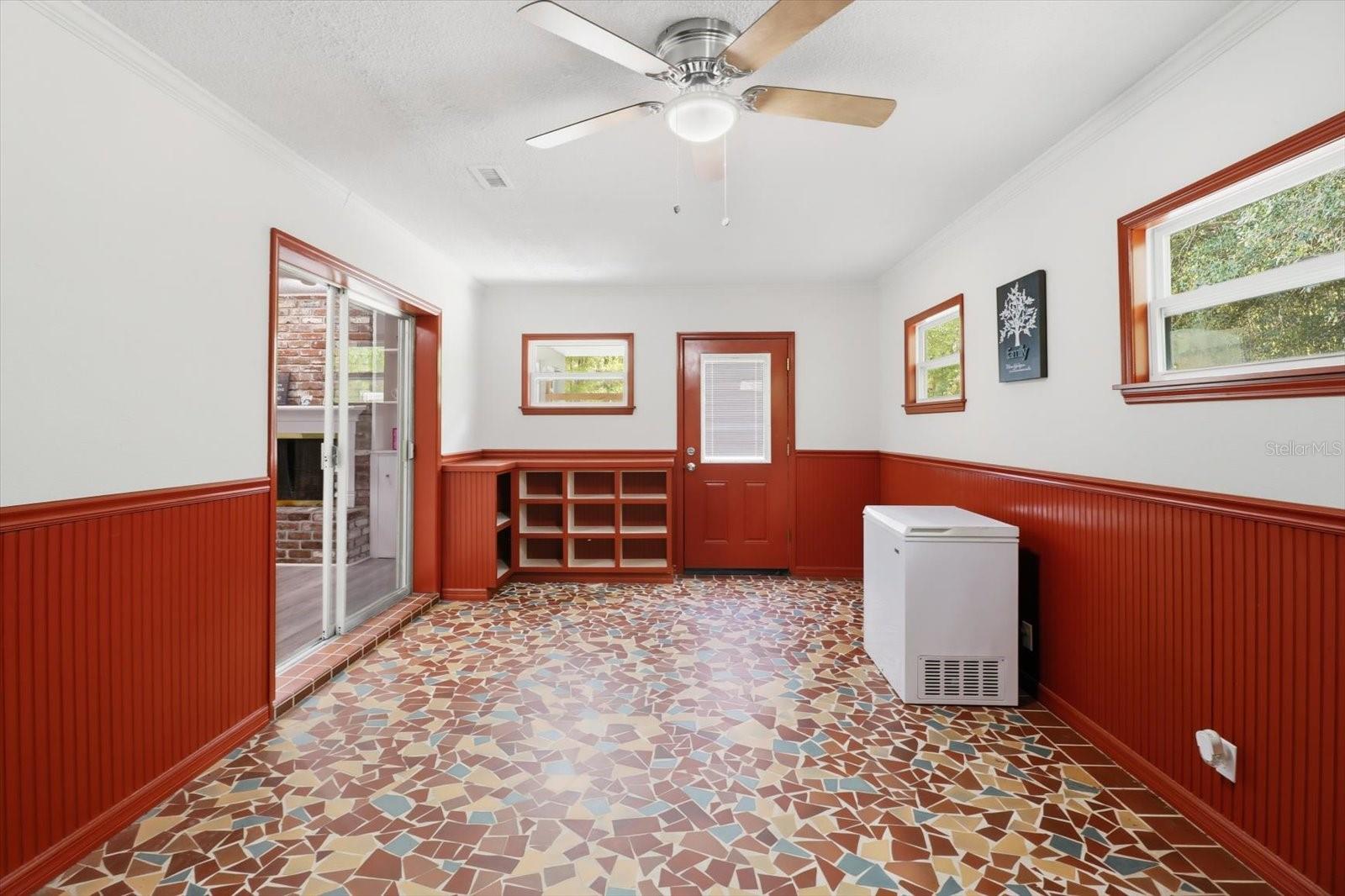 Image 29 of 75 For 24576 Falcon Avenue