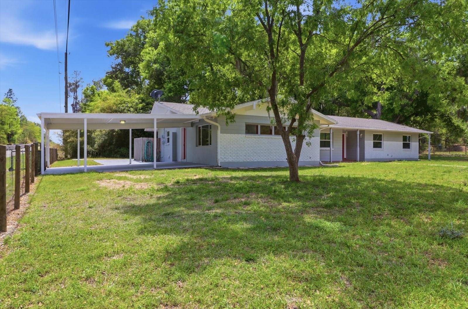 Image 3 of 75 For 24576 Falcon Avenue