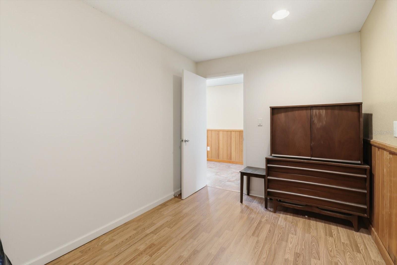 Image 37 of 75 For 24576 Falcon Avenue