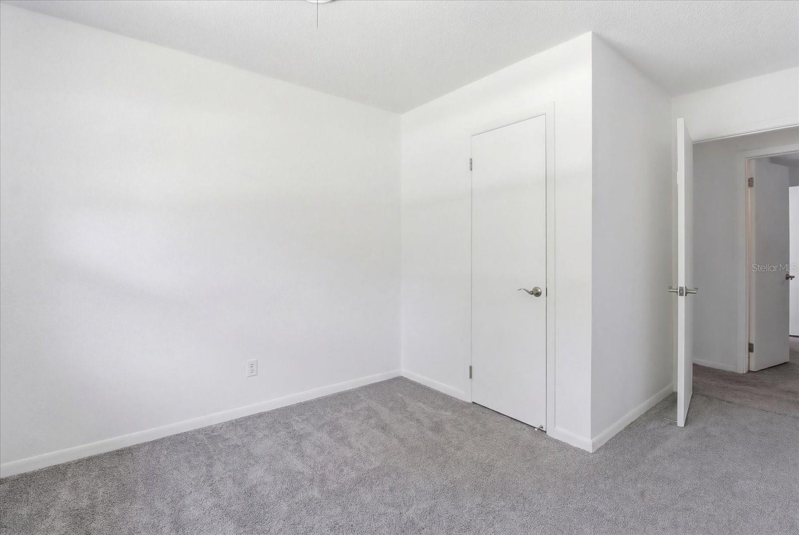 Image 40 of 75 For 24576 Falcon Avenue