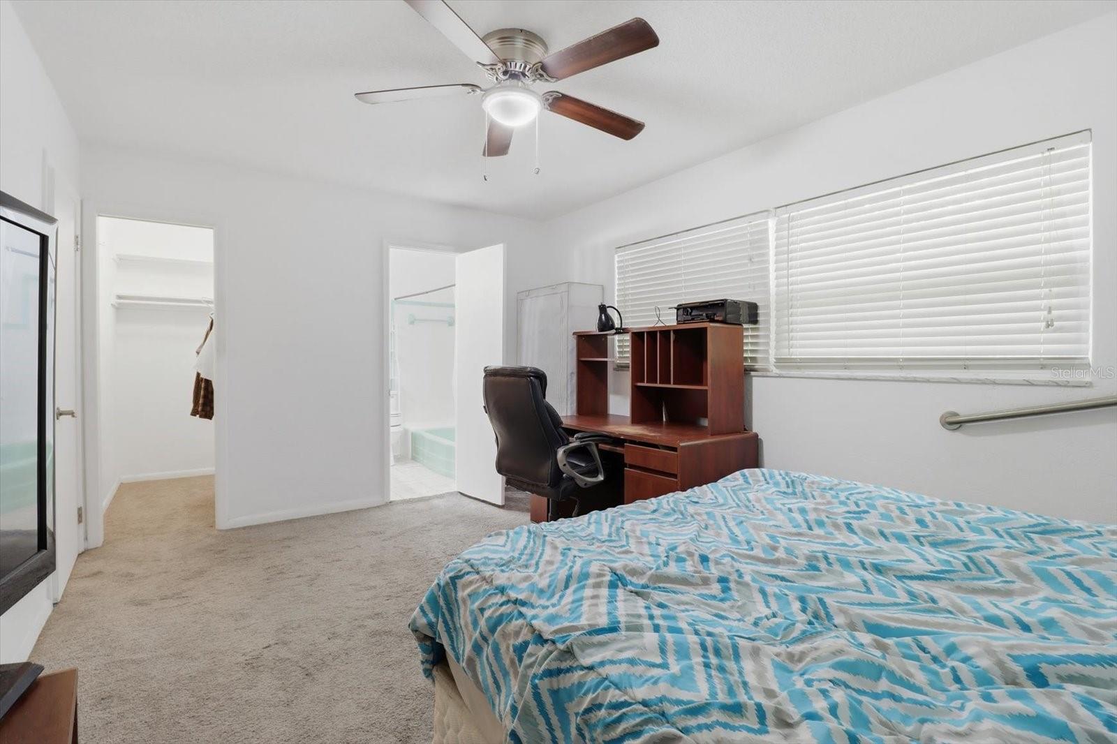 Image 51 of 75 For 24576 Falcon Avenue