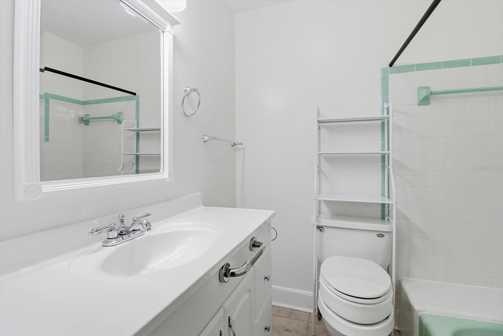 Image 54 of 75 For 24576 Falcon Avenue