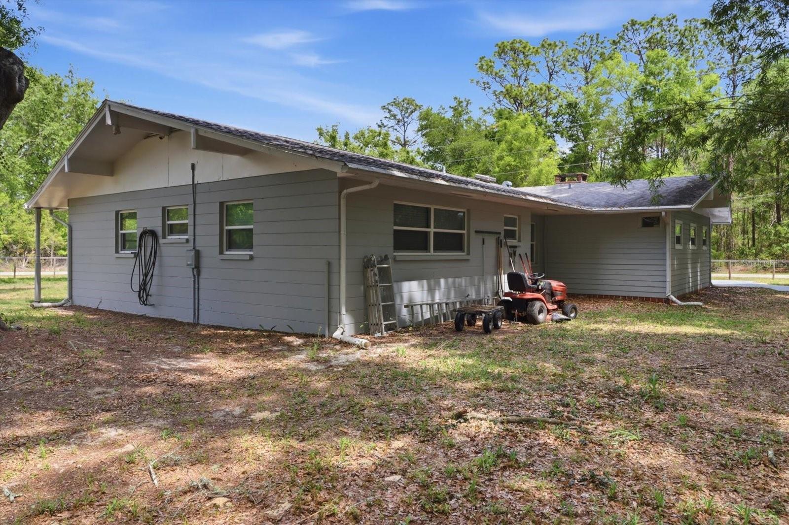 Image 59 of 75 For 24576 Falcon Avenue