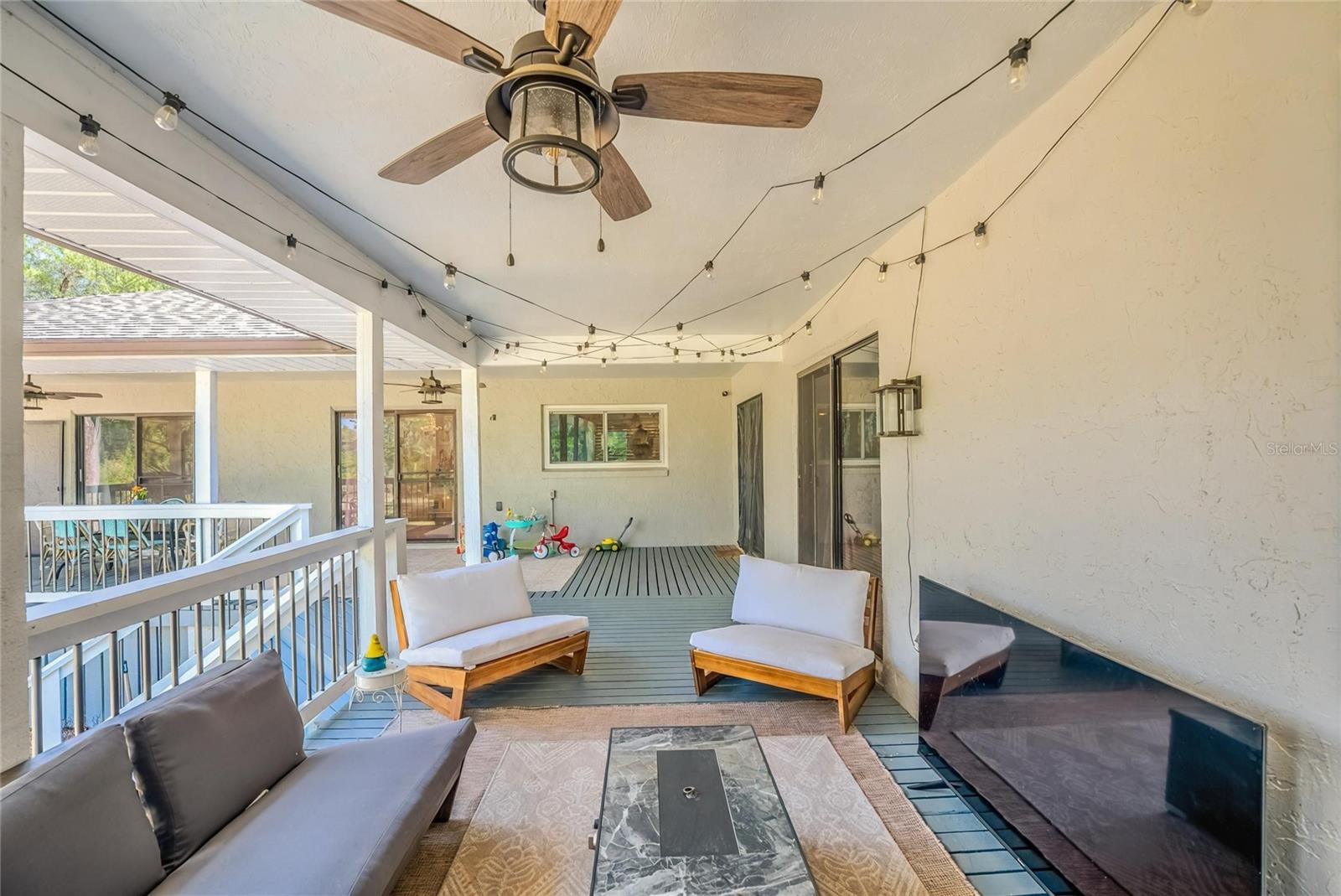 Image 45 of 49 For 19810 85th Loop