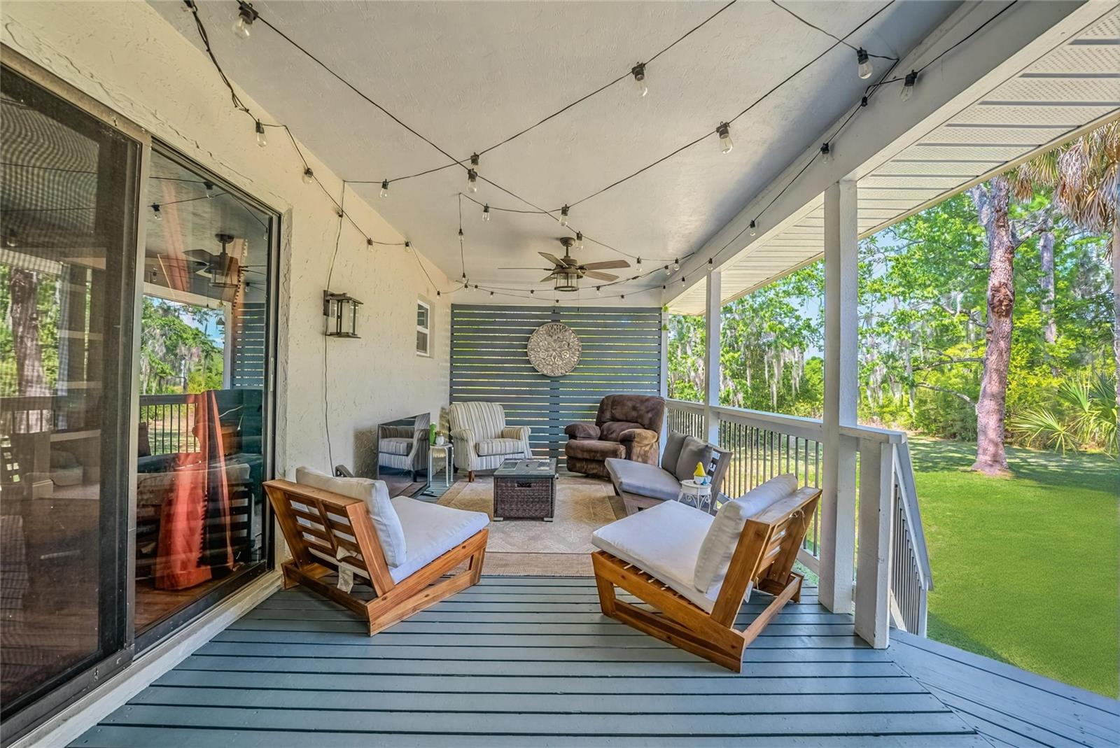 Image 48 of 49 For 19810 85th Loop