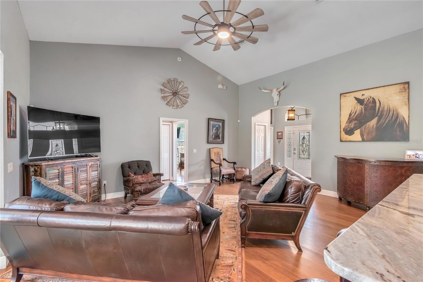 Image 10 of 49 For 340 113th Circle