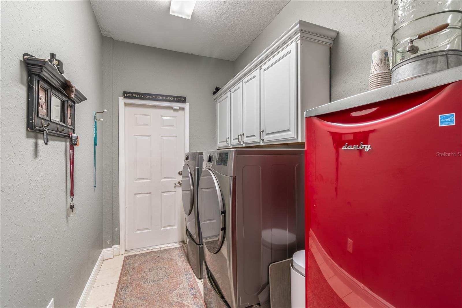 Image 21 of 49 For 340 113th Circle