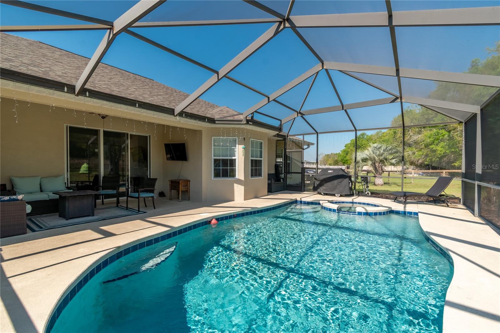 Image 33 of 49 For 340 113th Circle