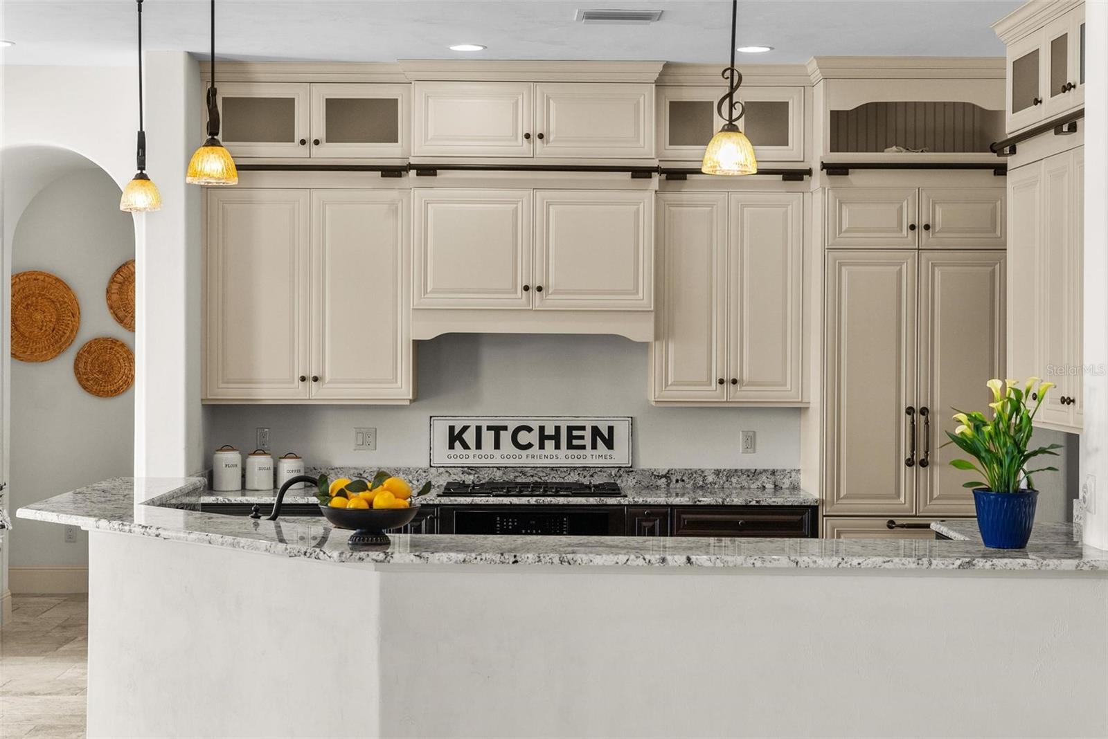 Image 11 of 27 For 12424 140th Loop