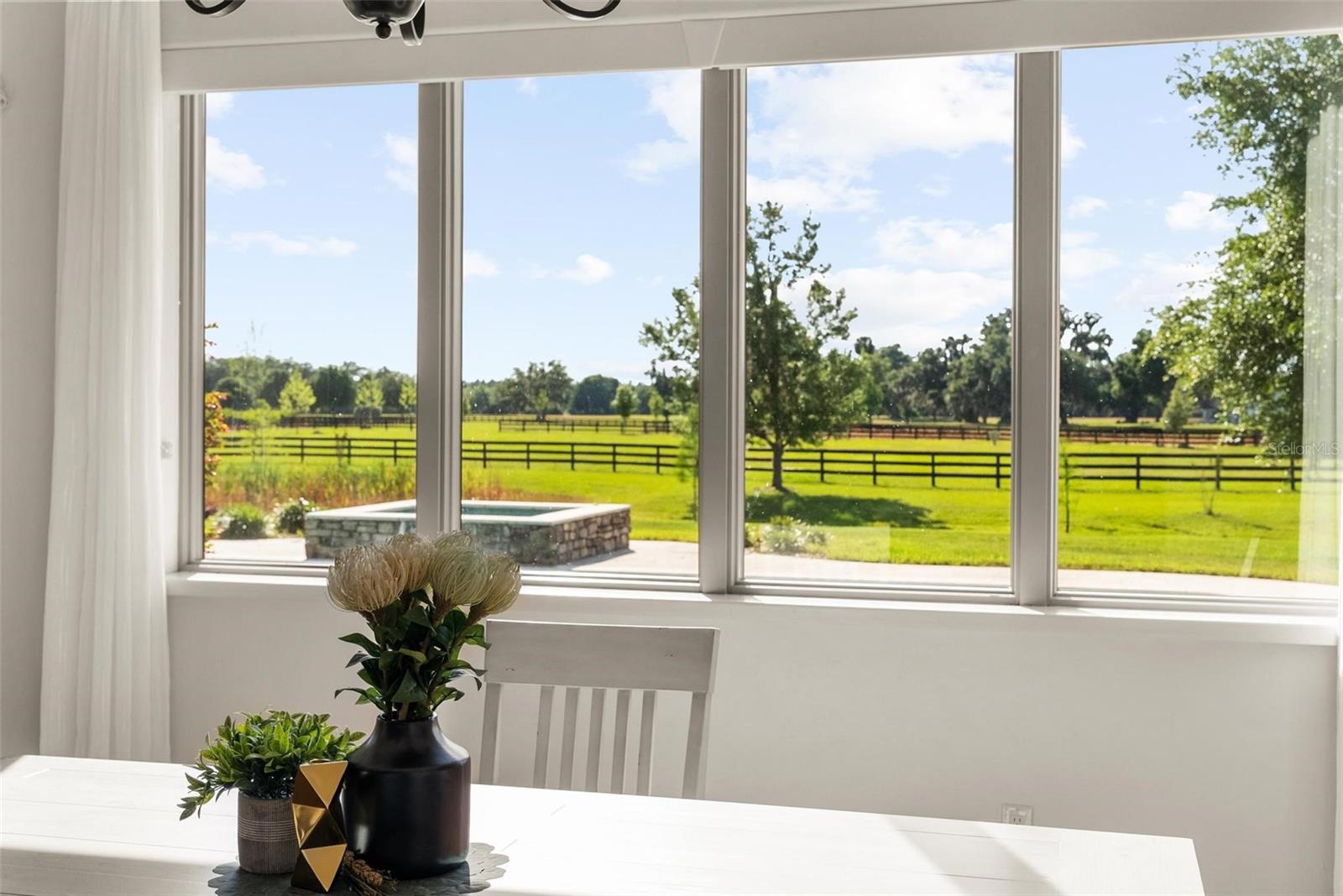 Image 13 of 27 For 12424 140th Loop