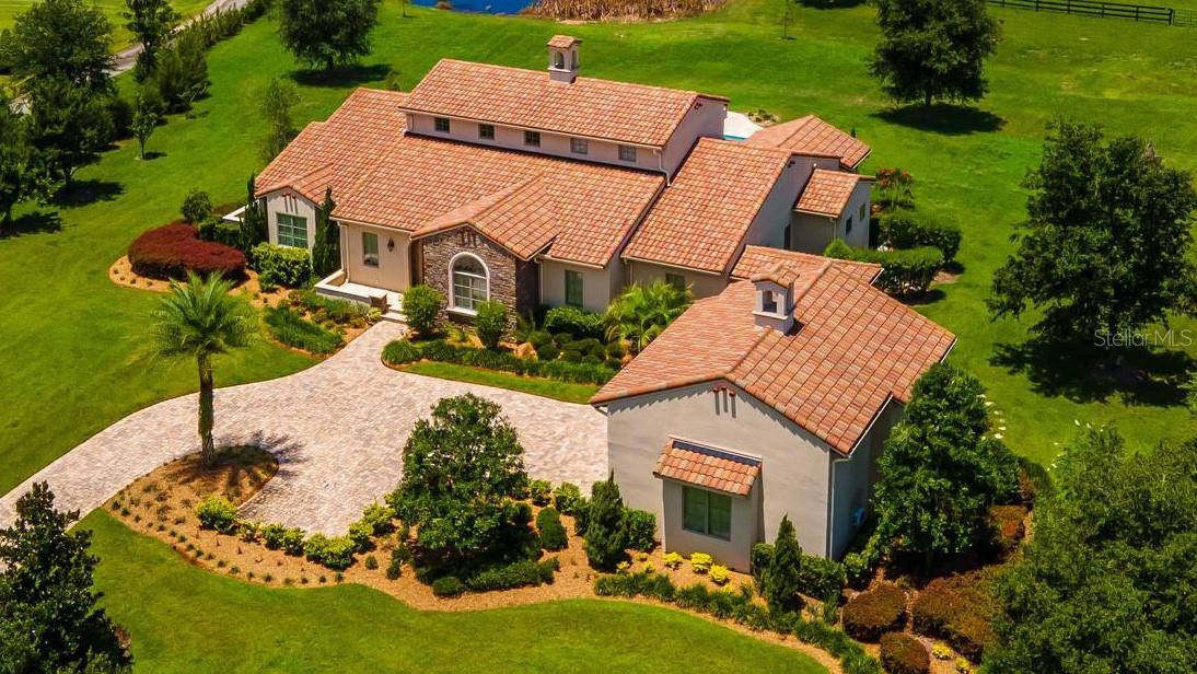 Image 2 of 27 For 12424 140th Loop