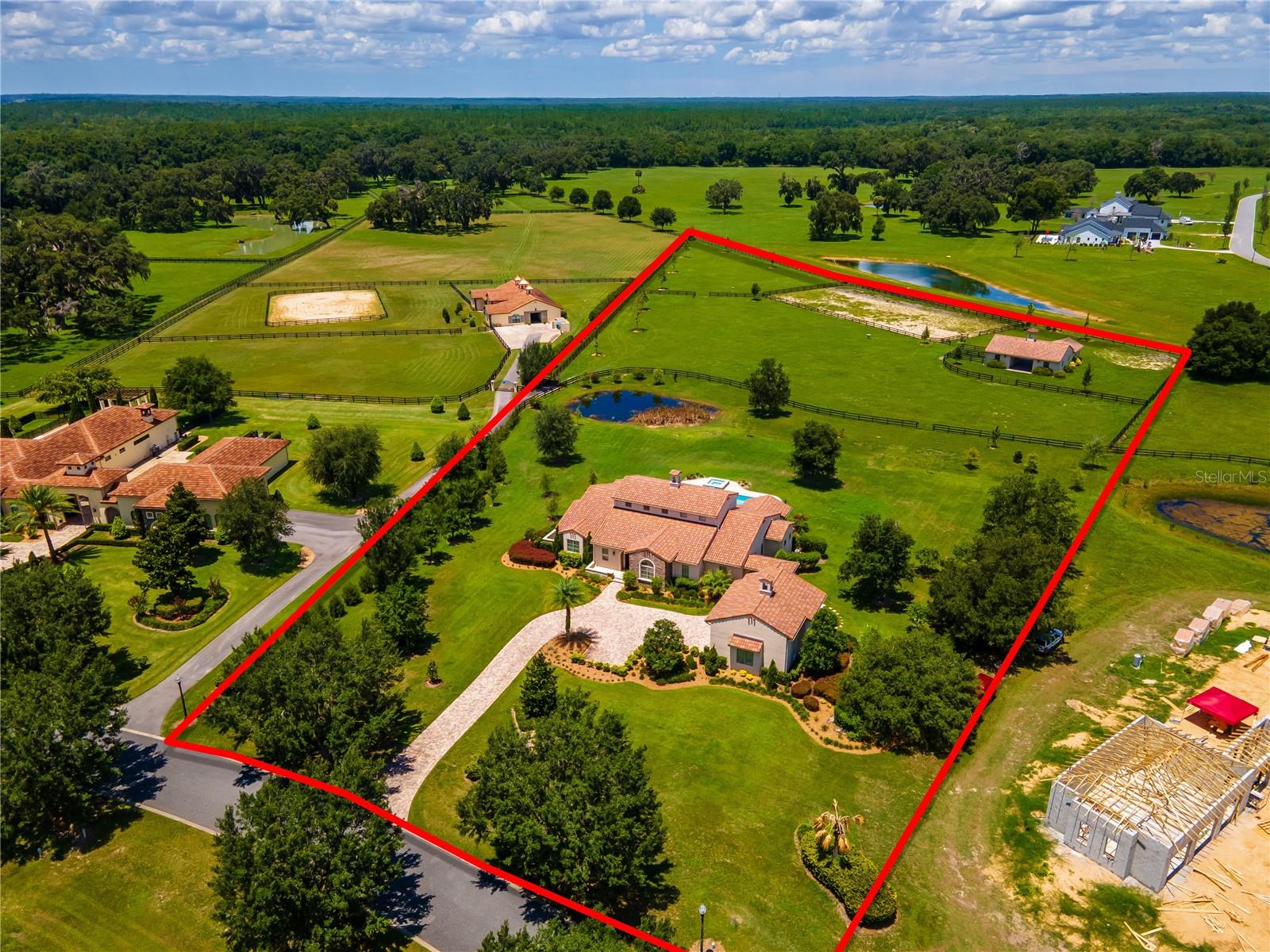 Image 21 of 27 For 12424 140th Loop