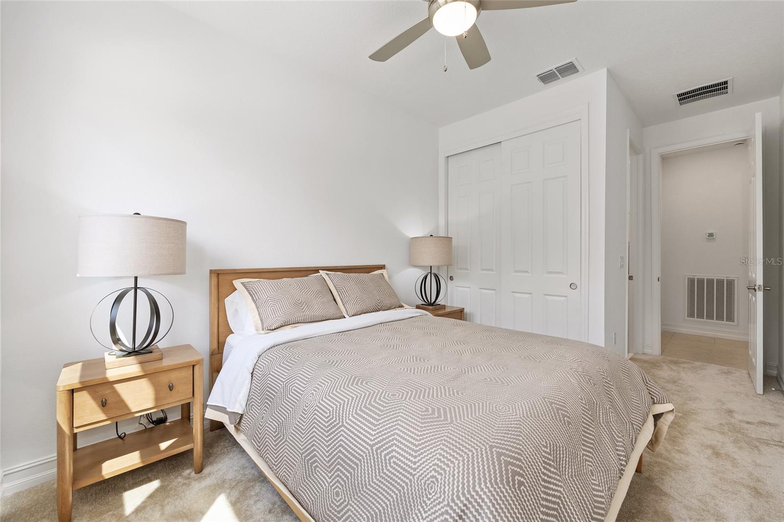 Image 33 of 48 For 3335 52nd Avenue Road