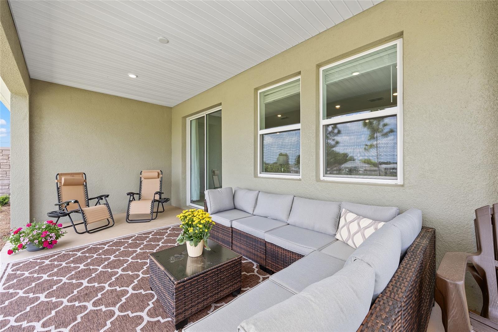 Image 40 of 48 For 3335 52nd Avenue Road