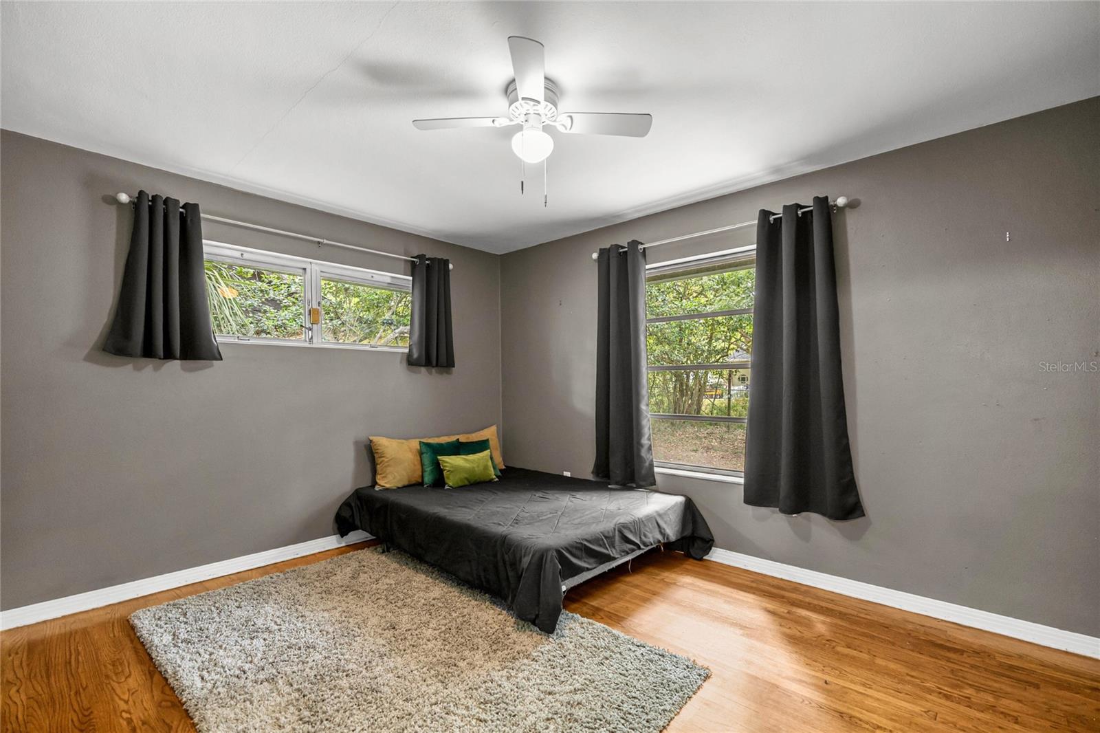 Image 21 of 37 For 732 12th Terrace