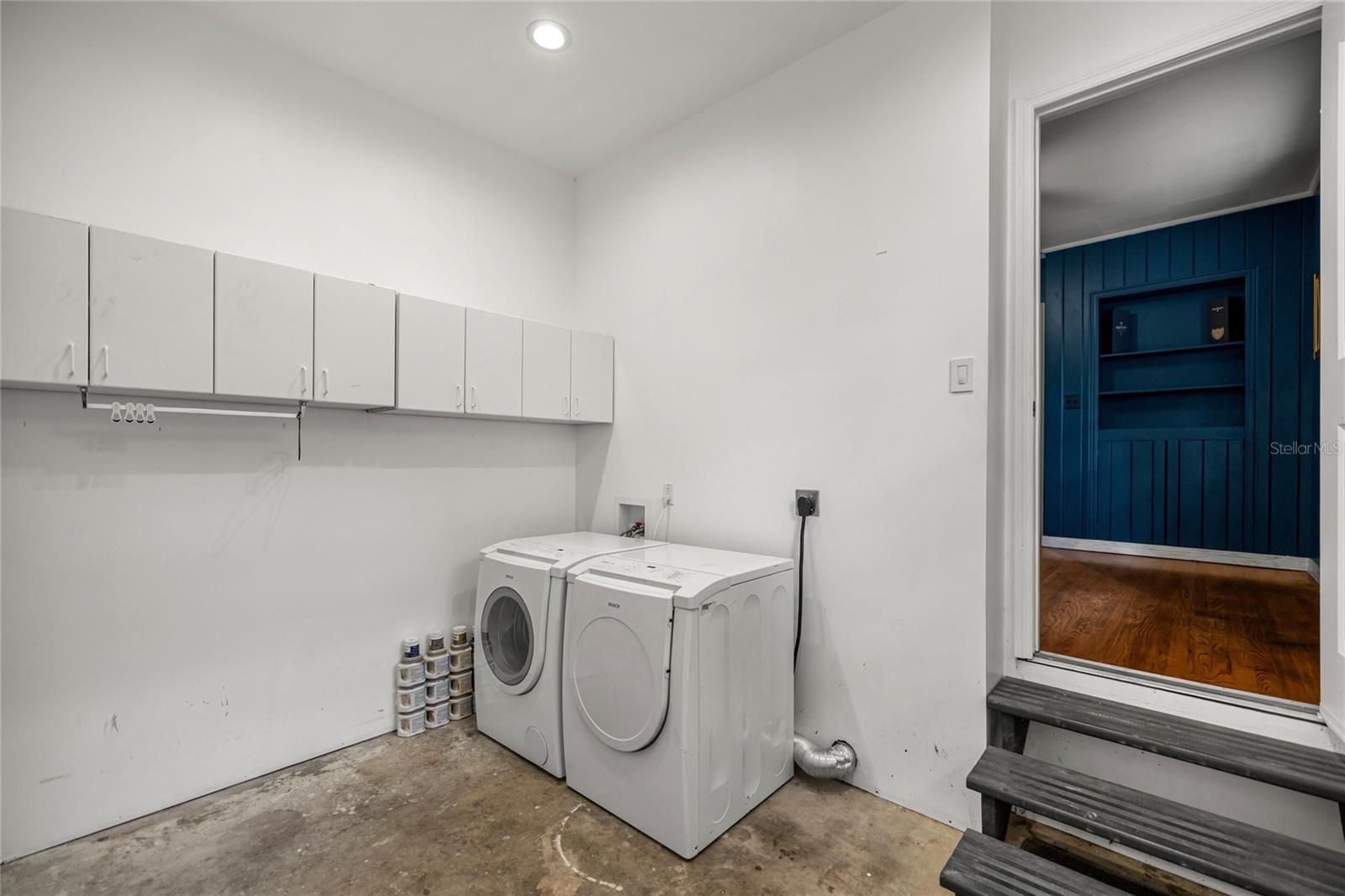 Image 27 of 37 For 732 12th Terrace