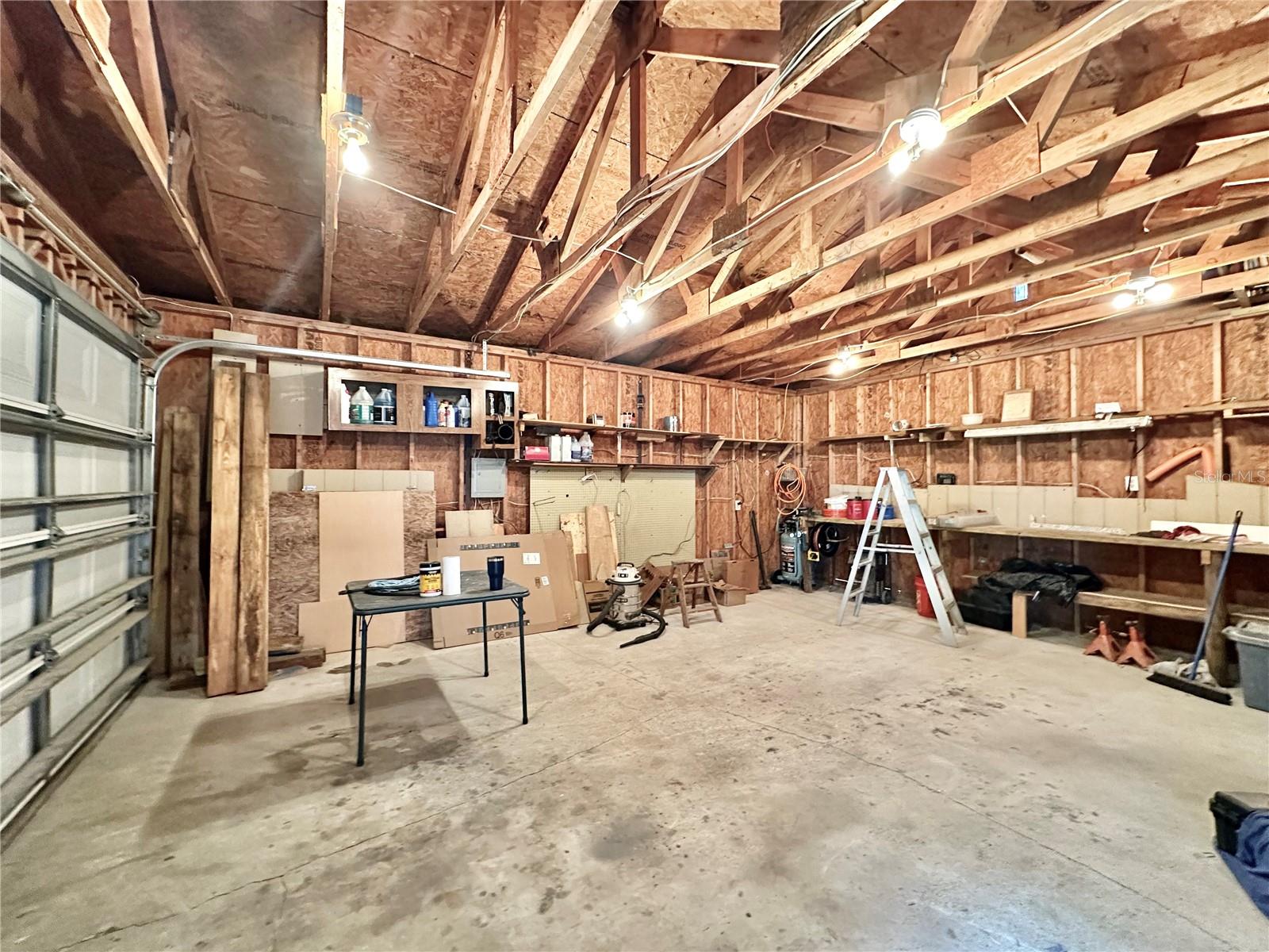 Image 26 of 31 For 18400 90th Lane