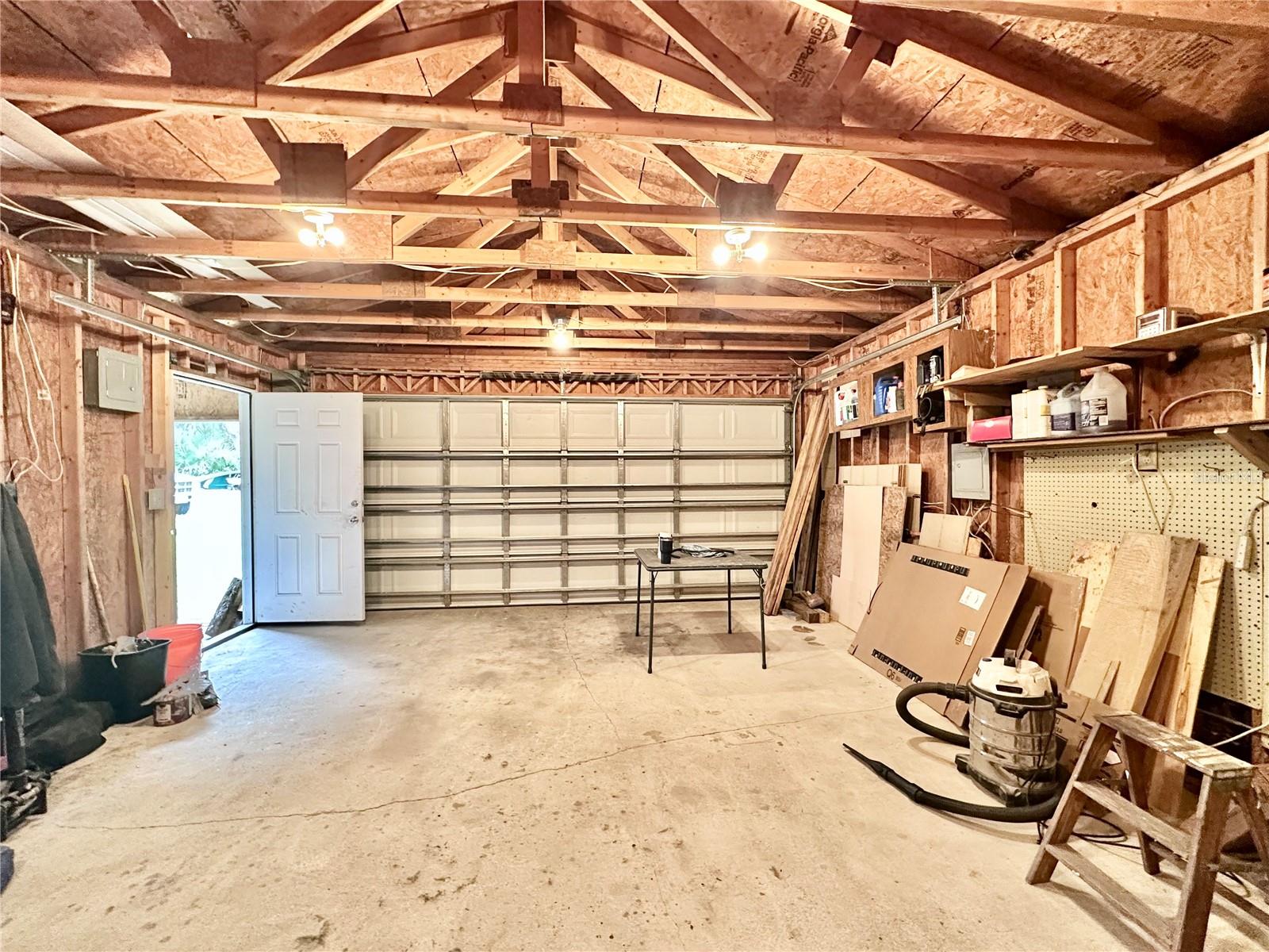 Image 27 of 31 For 18400 90th Lane