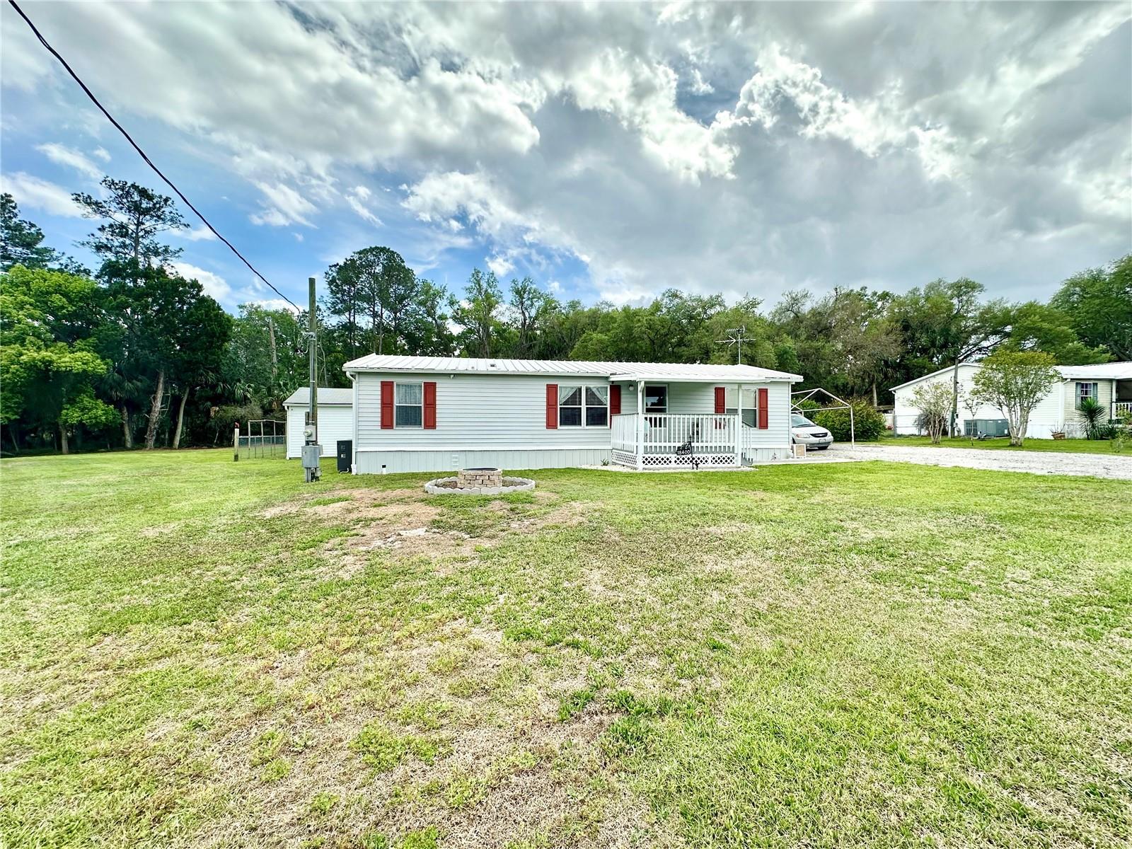 Image 3 of 31 For 18400 90th Lane