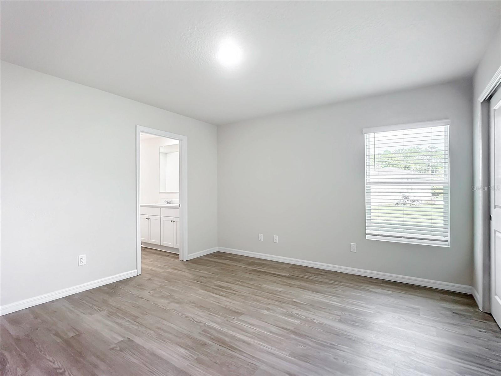 Image 7 of 7 For 54 Underwood Trail