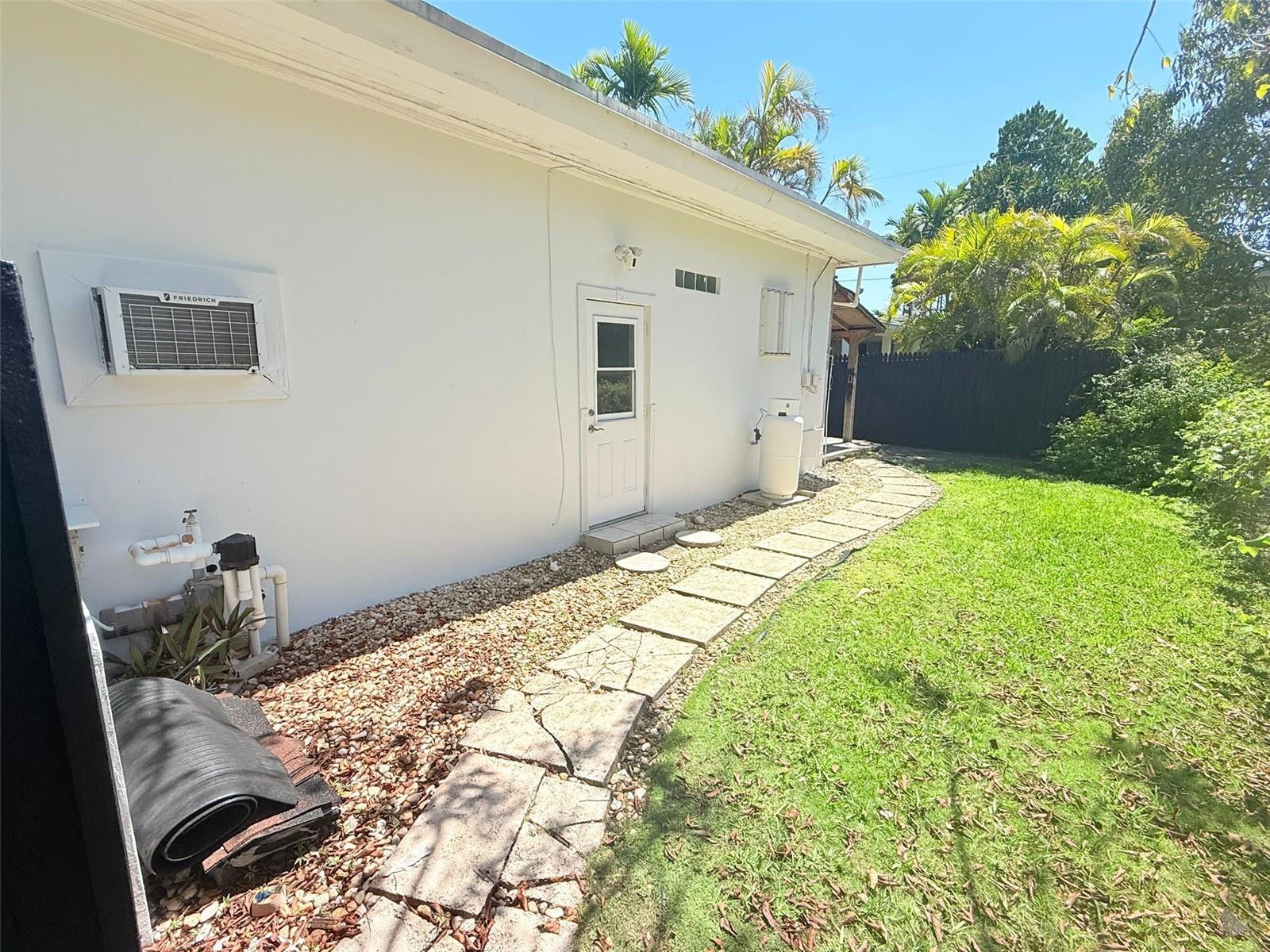 Image 10 of 44 For 2300 24th Street