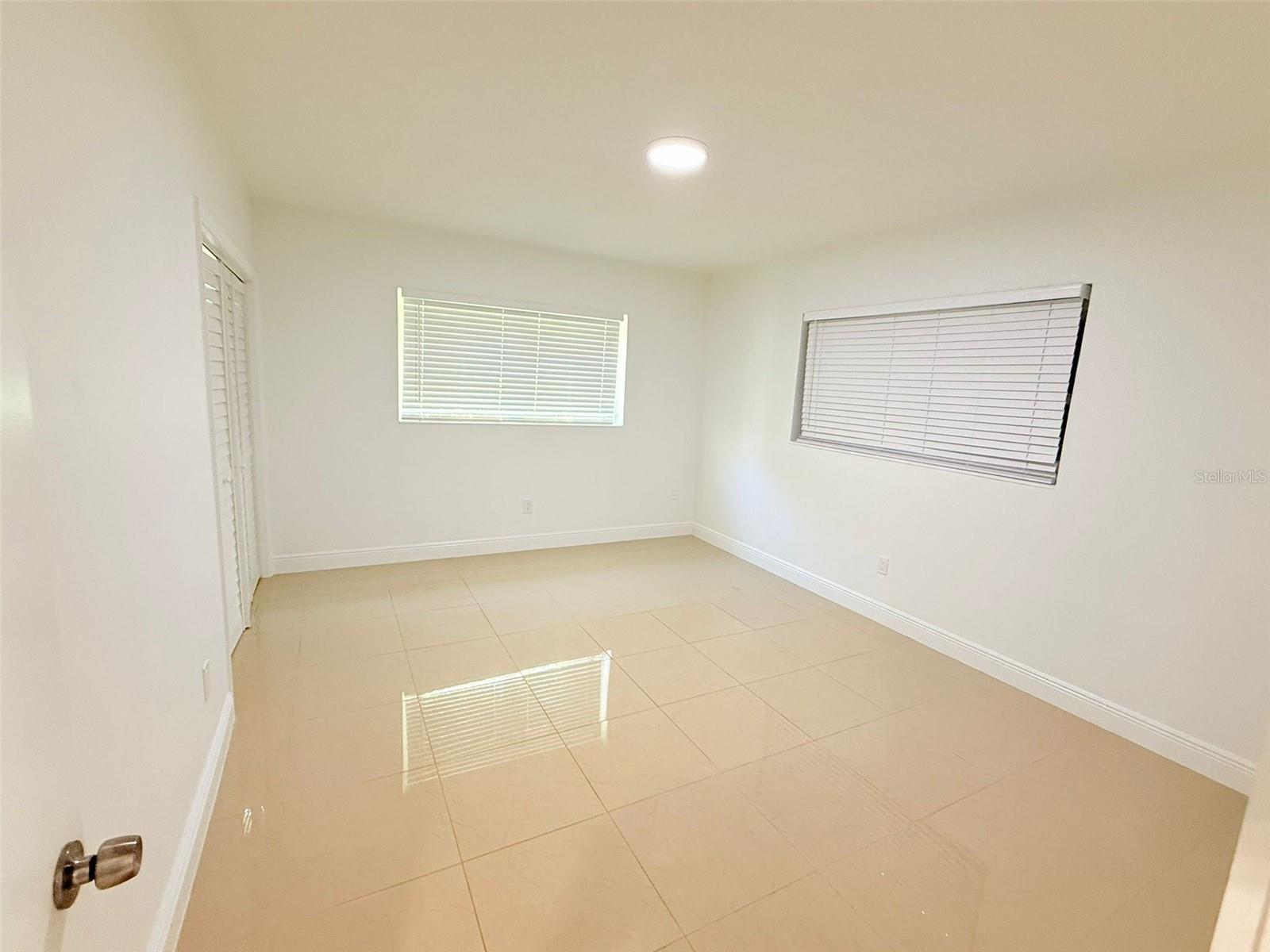 Image 4 of 44 For 2300 24th Street