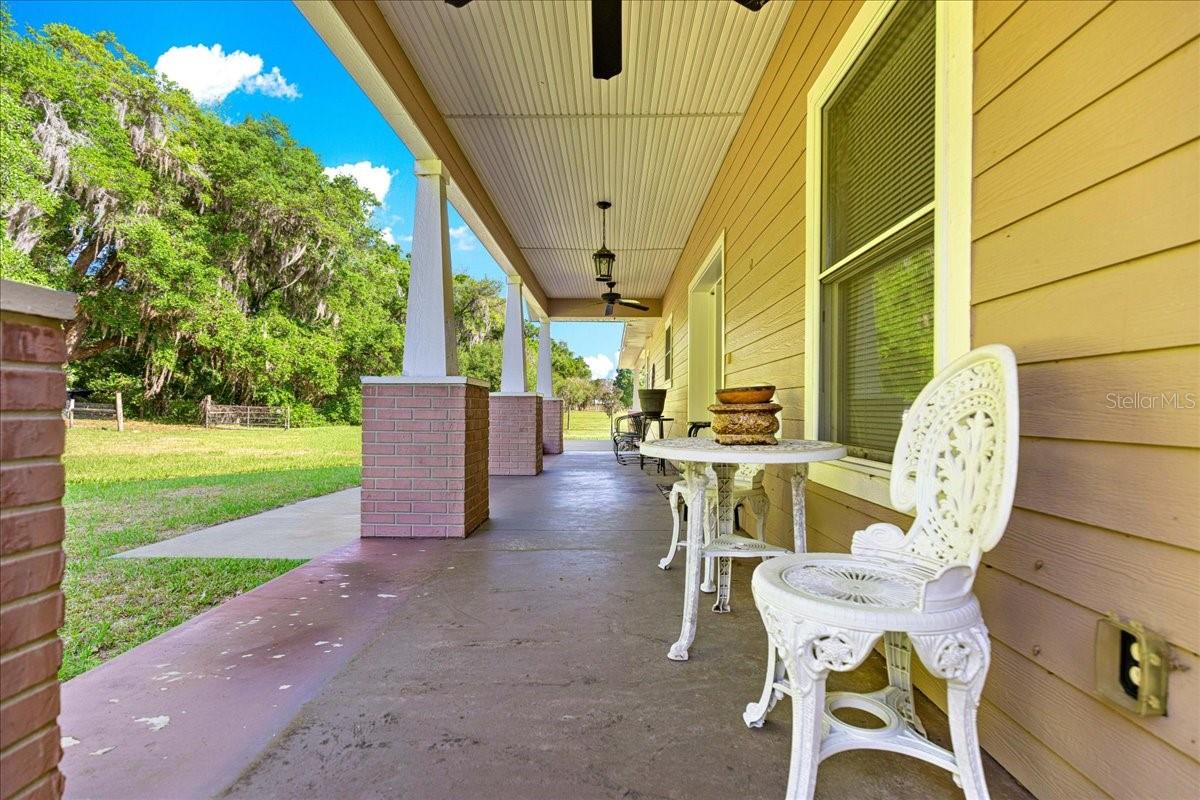 Image 3 of 52 For 6025 19th Court