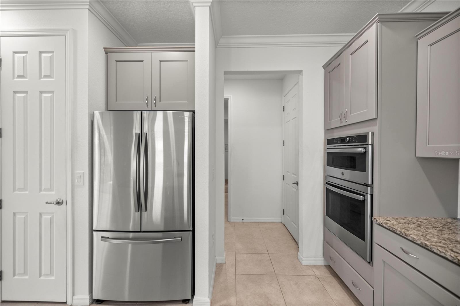 Image 12 of 28 For 10145 89th Loop