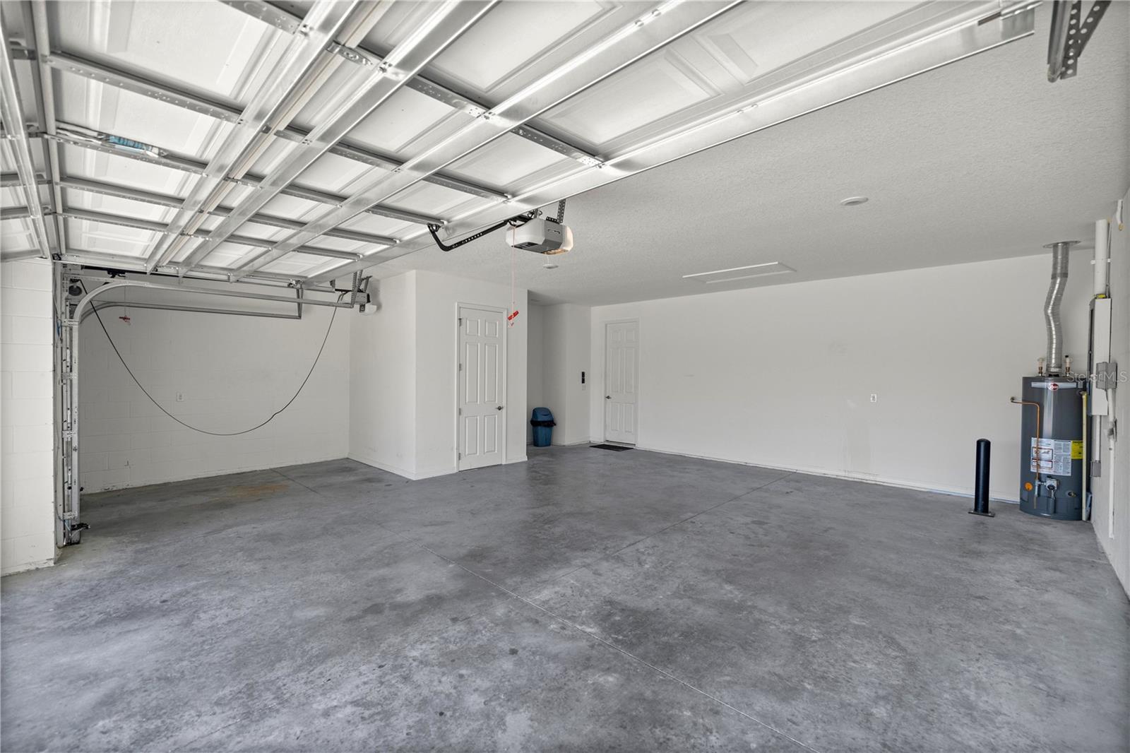 Image 26 of 28 For 10145 89th Loop