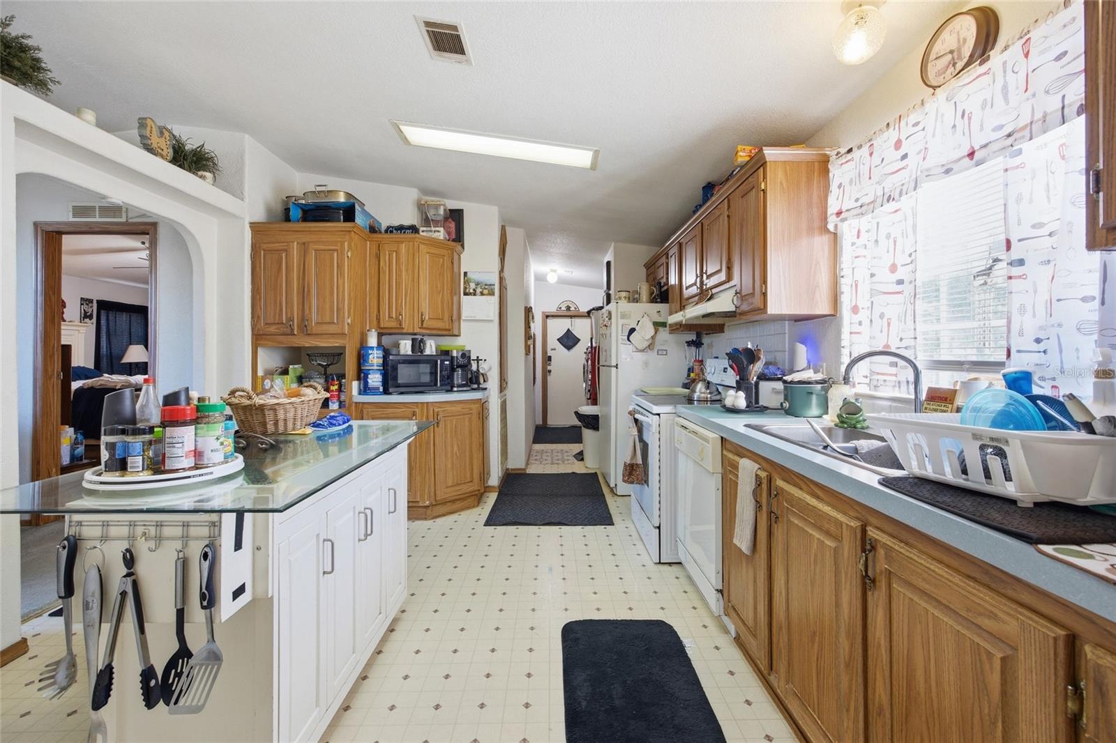 Image 19 of 22 For 13841 Jacksonville Road