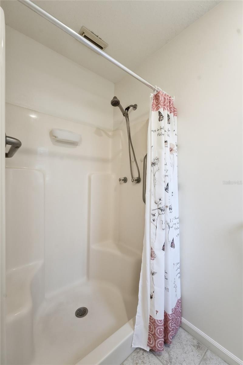 Image 17 of 47 For 5930 Foxtail Way