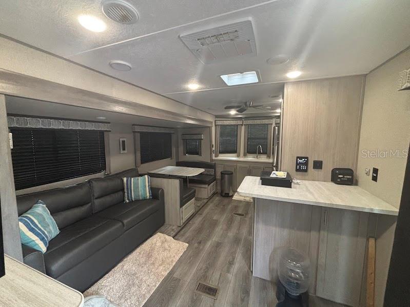 Image 10 of 23 For 14403 252nd Court Road Ne 128