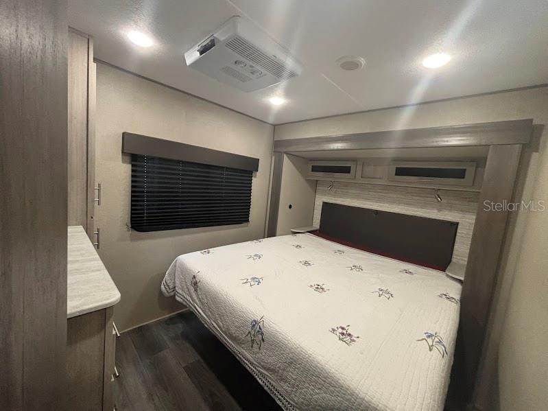 Image 15 of 23 For 14403 252nd Court Road Ne 128