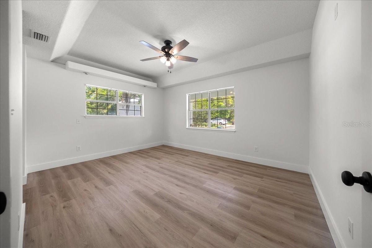 Image 23 of 34 For 5214 113th Place