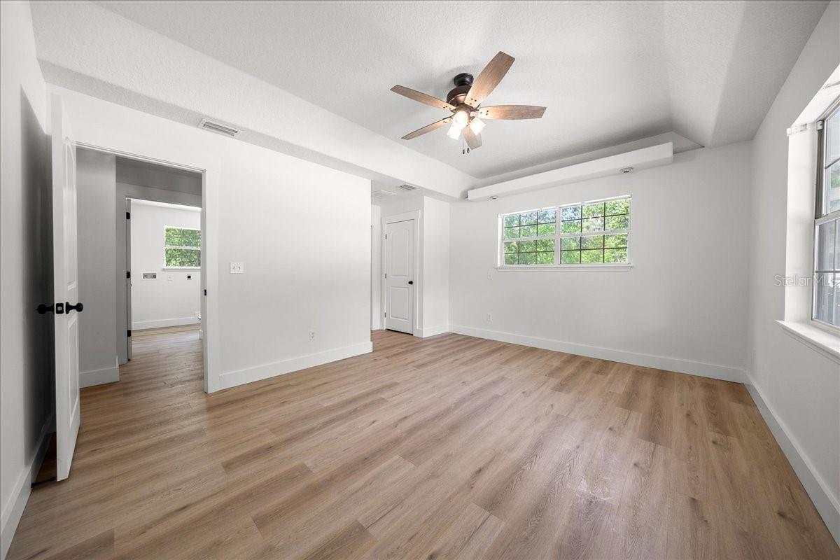 Image 25 of 34 For 5214 113th Place