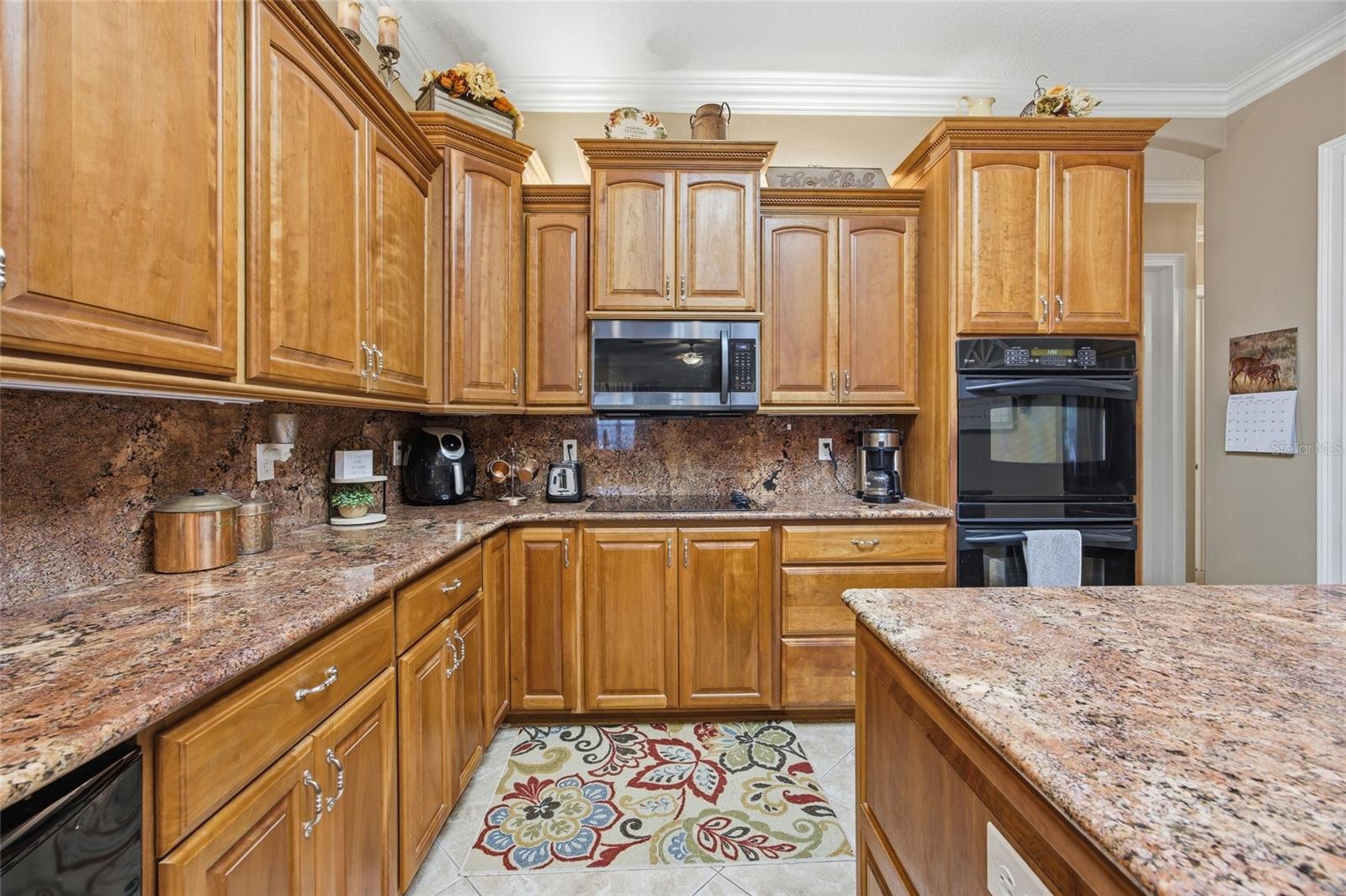 Image 20 of 58 For 10645 Parkway Drive