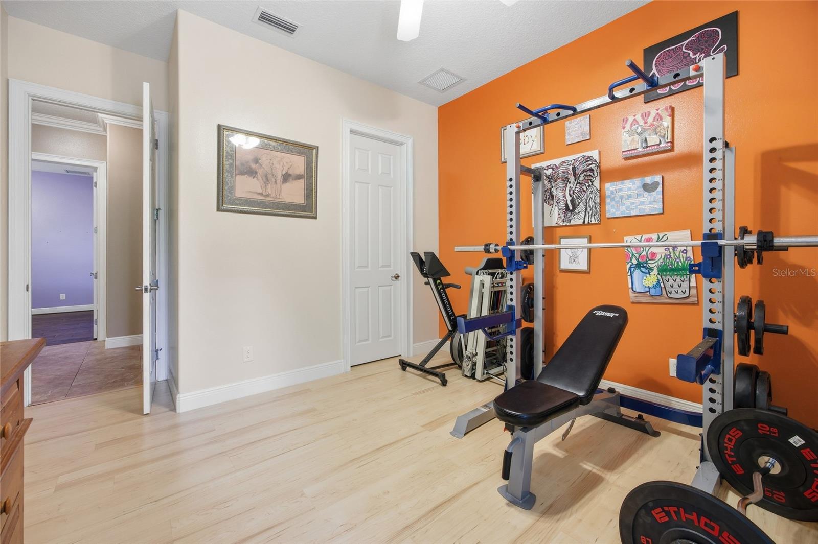 Image 30 of 58 For 10645 Parkway Drive