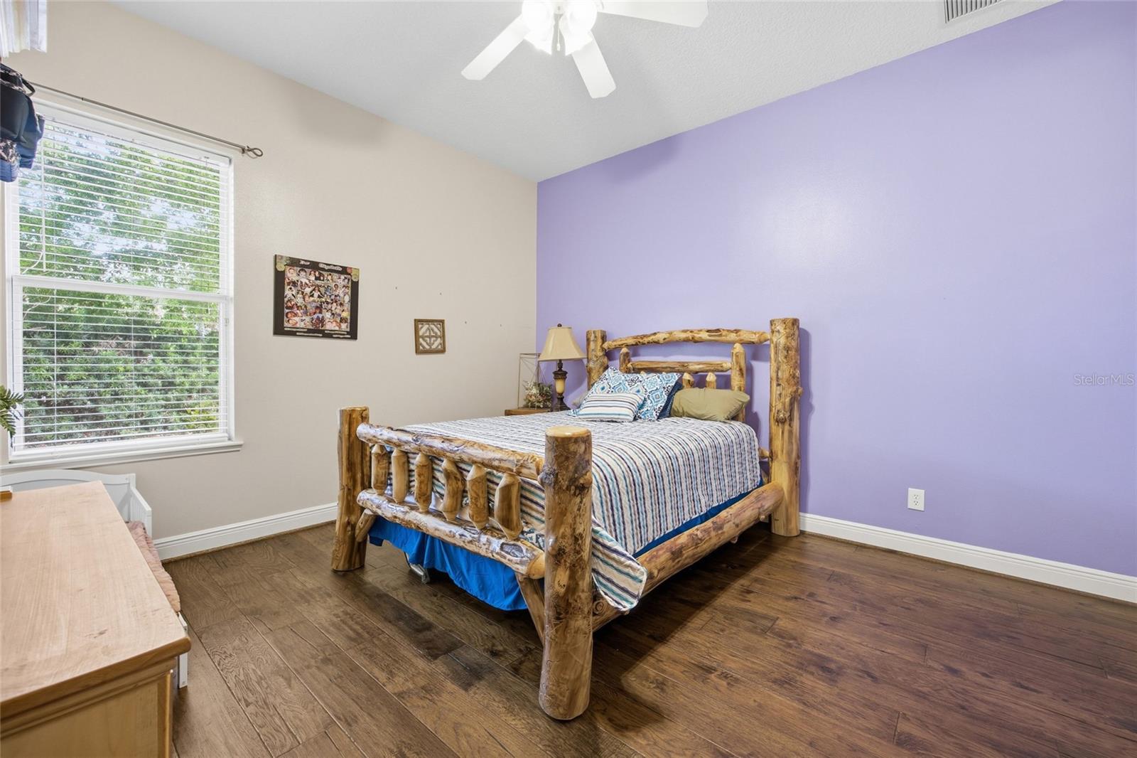 Image 33 of 58 For 10645 Parkway Drive