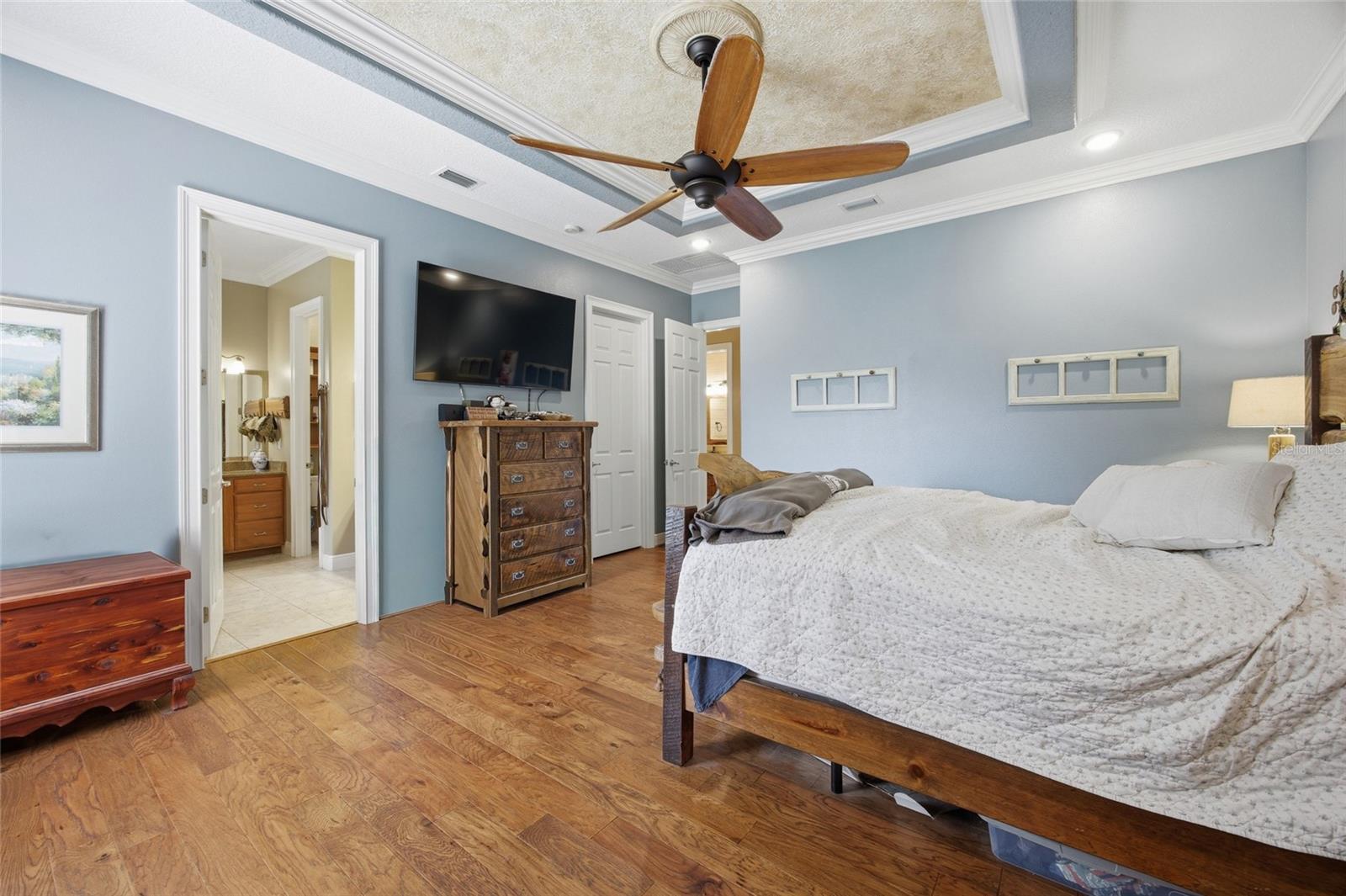 Image 39 of 58 For 10645 Parkway Drive