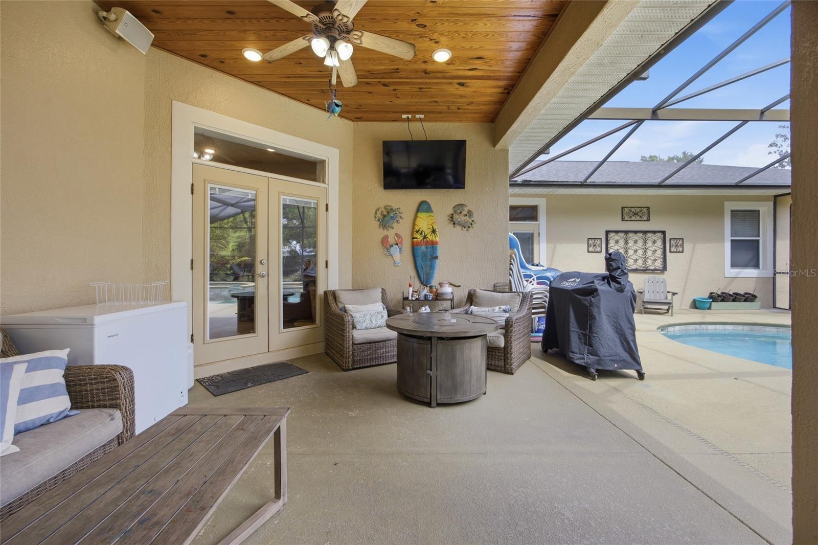 Image 44 of 58 For 10645 Parkway Drive