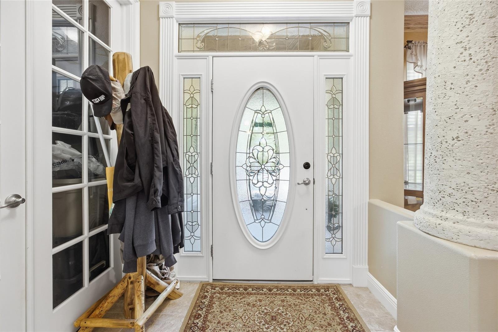 Image 5 of 58 For 10645 Parkway Drive