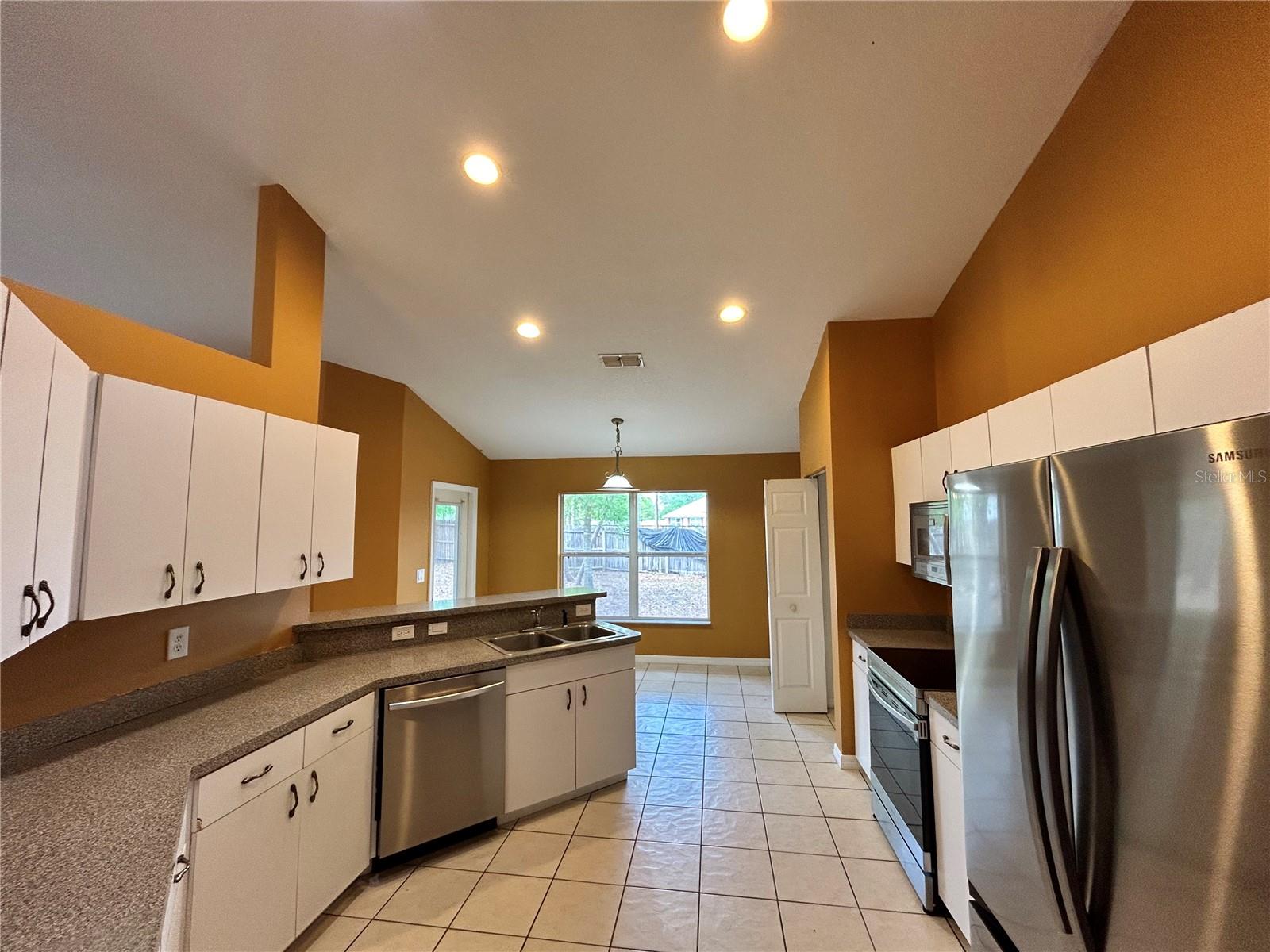 Image 11 of 35 For 4475 115th Street