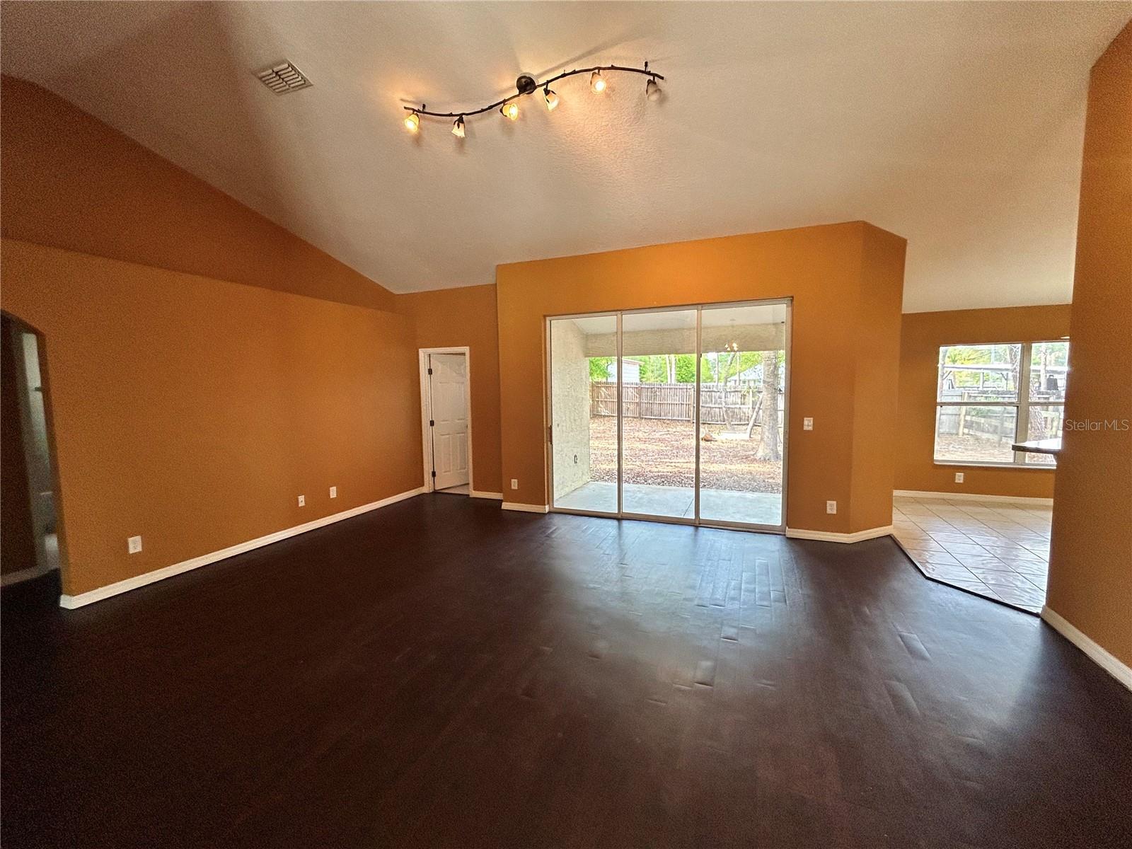 Image 9 of 35 For 4475 115th Street