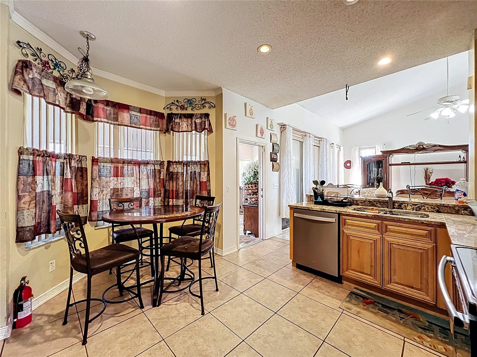 Image 17 of 53 For 7345 Woodworth Way