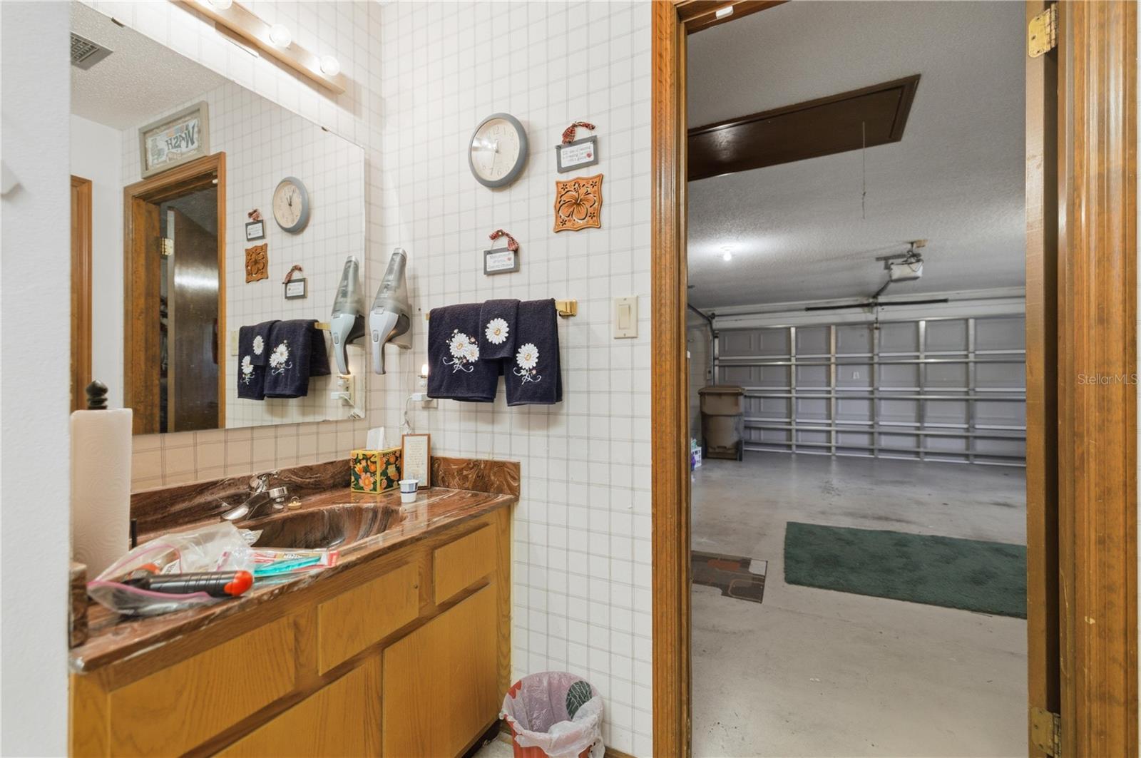 Image 17 of 29 For 9704 Wedgewood Lane