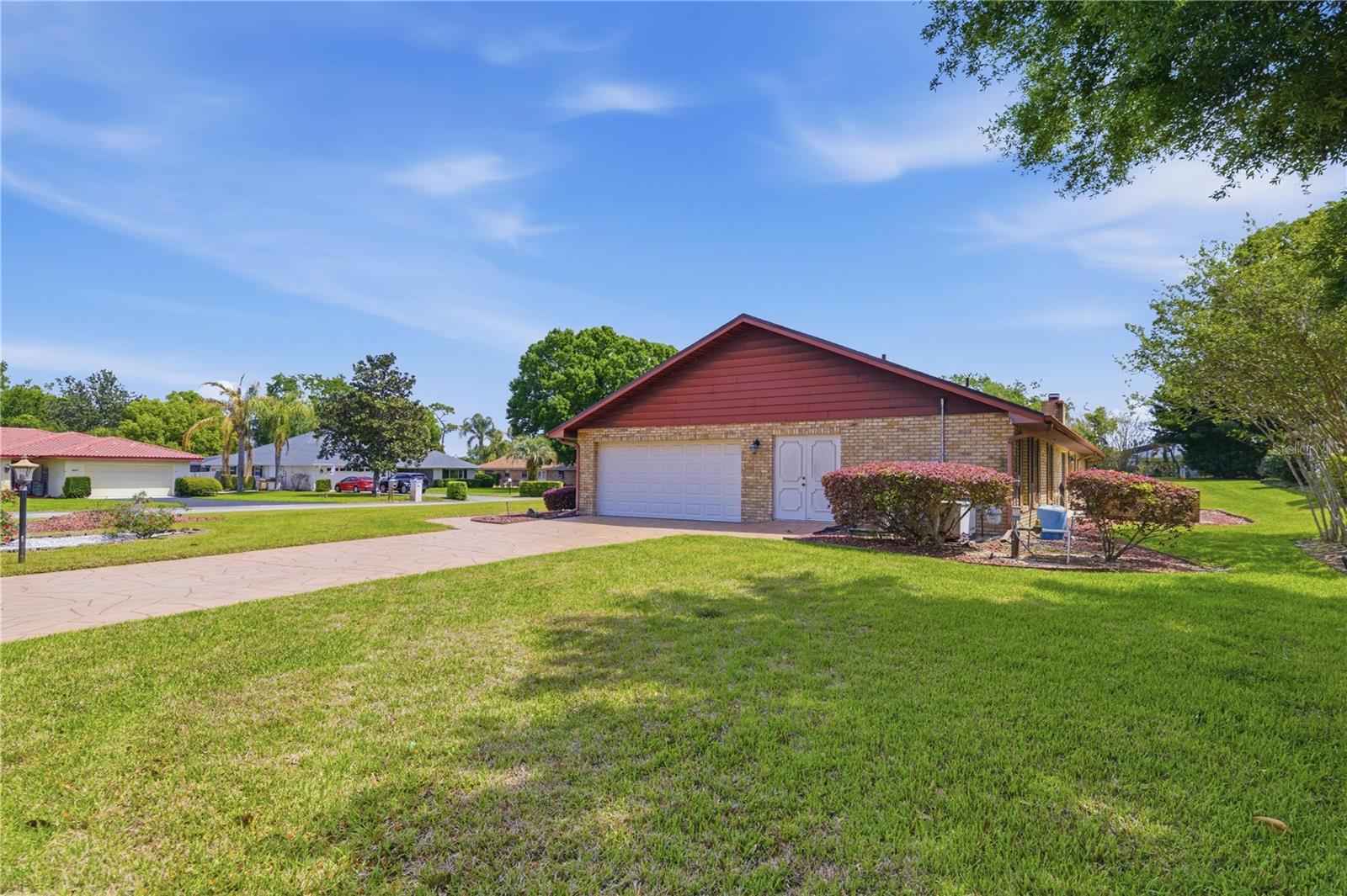 Image 4 of 29 For 9704 Wedgewood Lane